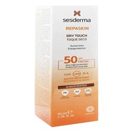 Krem Przeciwsłoneczny do Twarzy Sesderma Repaskin Dry Touch SPF 50 (50 ml)