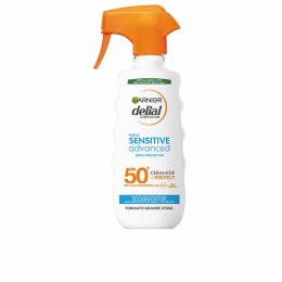 Spray z filtrem do opalania Garnier Sensitive Advanced Spf 50 (270 ml)