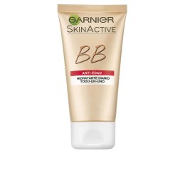 Nawilżający krem koloryzujący Garnier Skin Naturals Bb Cream Przeciwstarzeniowy Spf 15 średni 50 ml Medium