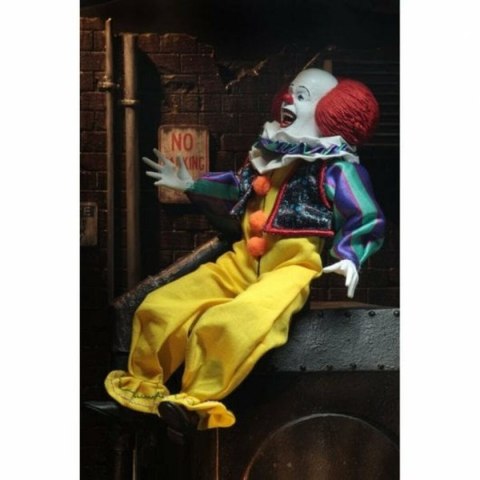 Figurki Superbohaterów Neca IT Pennywise Clothed 1990 Nowoczesny