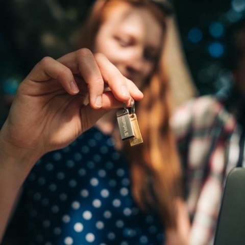 Verbatim Pendrive 16GB USB-A 2.0 MetalExecutive srebrny/silver 98748