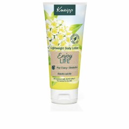 Nawilżający Balsam do Ciała Kneipp Enjoy Life Lekka (200 ml)