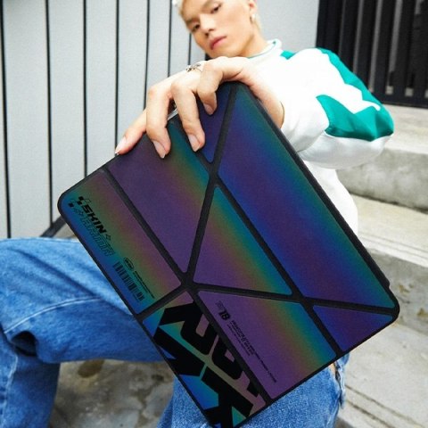 Skinarma etui Kira Kobai iPad Pro 11" M4 2024 / M5 2025 hologram