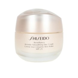 Krem Przeciwstarzeniowy na Dzień Shiseido Benefiance Wrinkle Smoothing 50 ml Spf 25