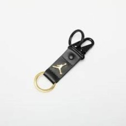 Brelok Nike JUMPMAN INGOT KEYCHAIN MA0822 023