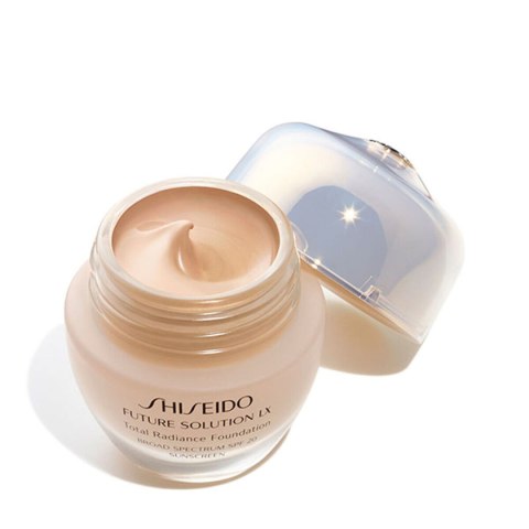 Kremowy podkład do makijażu Shiseido Future Soultion LX N03 Neutral Spf 15 30 ml