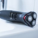 Elektryczna maszynka do golenia Remington POWER SERIES