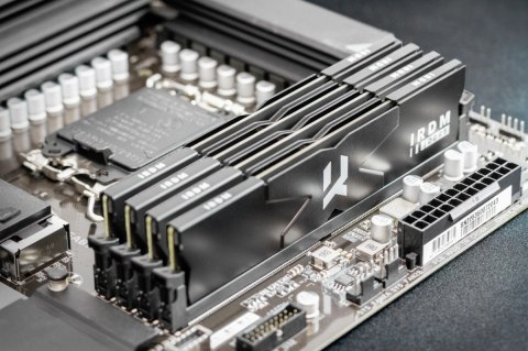 Pamięć DDR5 IRDM 32GB(2*16GB)/6000 CL30 czarna