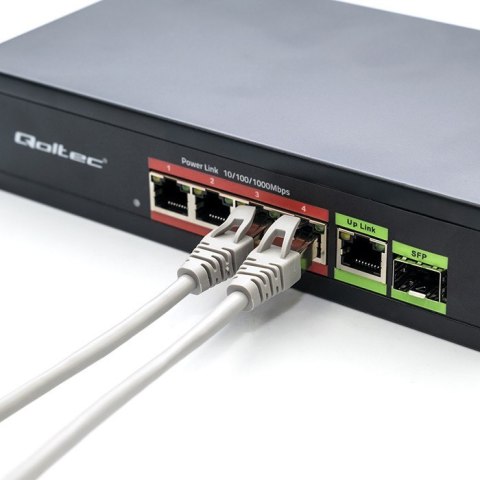 Przełącznik sieciowy SWITCH FAST ETHERNET PoE 4x RJ45 PoE 1x RJ45Uplink 1x SFP | 65W | 1000 Mb/s