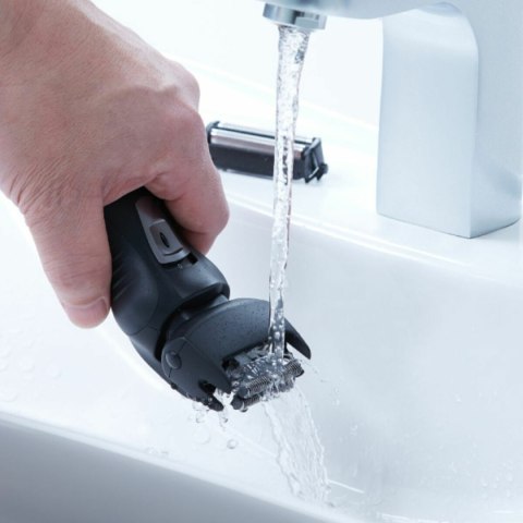 Elektryczna golarka z akumulatorem Panasonic ES-RW31 LED