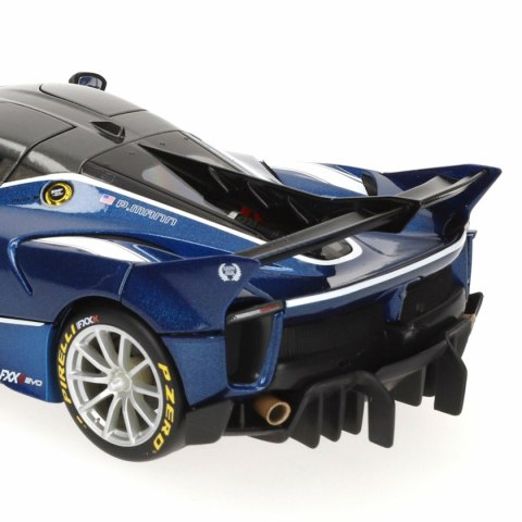 Samochód Bburago Ferrari FXX K-EVO #27 BL 1:18