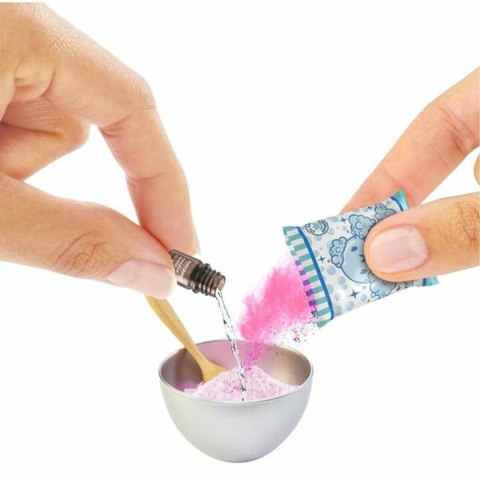 Jajko niespodzianka MGA