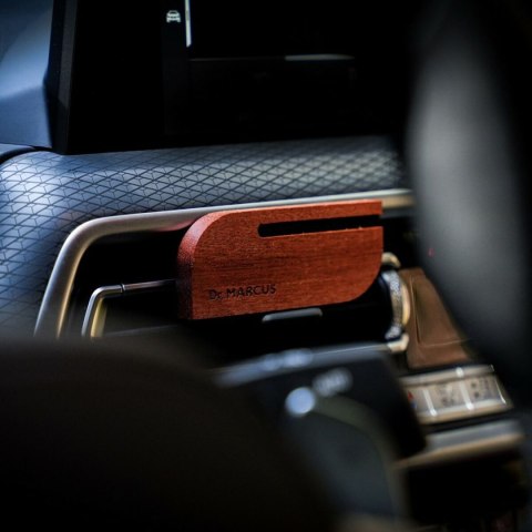 Odświeżacz powietrza do samochodu Dr Marcus Legend Wild Fusion Drewno Zapach