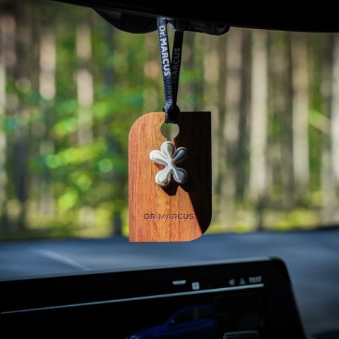 Odświeżacz powietrza do samochodu Dr Marcus Lucky Wild Fusion Poliester Drewno Zapach Wisiorek
