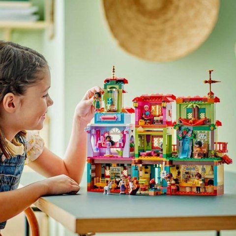 Zestaw do budowania Lego Encanto Madrigal's Magical House Wielokolorowy