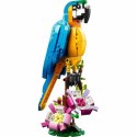 Zestaw do budowania Lego Creator 31136 Exotic parrot with frog and fish 3 w 1 253 Części