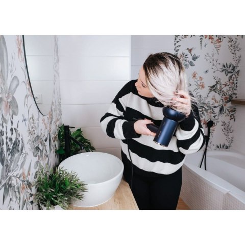 Suszarka do Włosów Concept VV8100