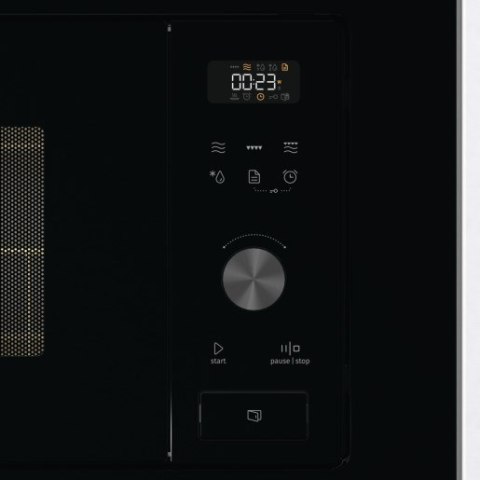 Czarna mikrofalówka Gorenje BM201AG1BG, z grillem, Wbudowana, 20 l, 800 W