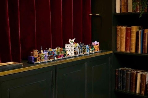 LEGO Harry Potter 76444 - Magiczne sklepy na Ulicy Pokątnej