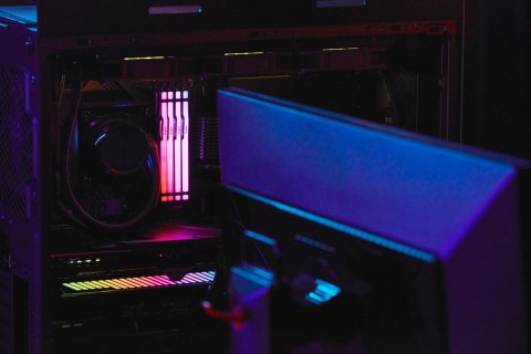 KINGSTON DDR5 32GB 6000MT/s CL30 DIMM (Kit of 2) FURY Beast RGB EXPO