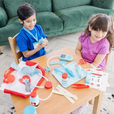 Torba medyczna z akcesoriami dla dzieci Melissa & Doug 25 Części