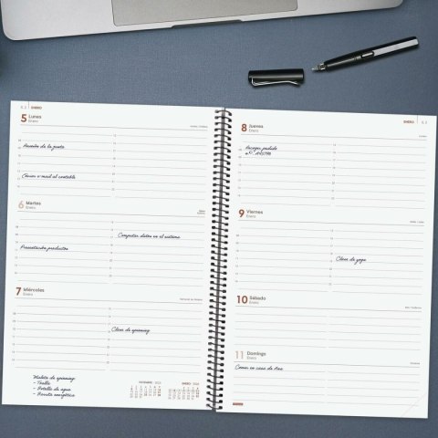 Kalendarz książkowy Finocam OPAQUE Czarny A4 21 x 29,7 cm 2026