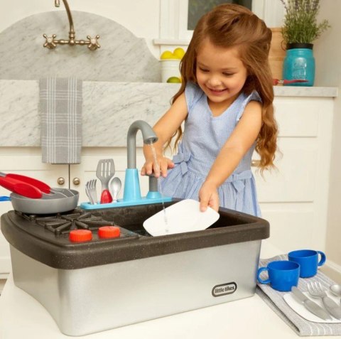 Pierwszy zlew i kuchenka