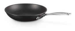 Patelnia Le Creuset hartowana nieprzywierająca płytka 4,5x30cm