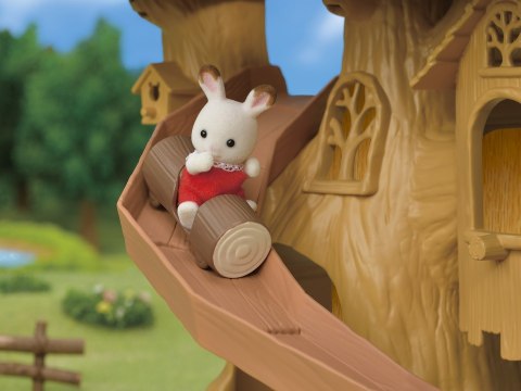 Sylvanian Families Wyjątkowy domek na drzewie 05450