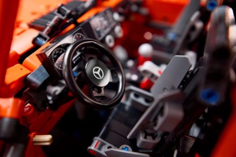 LEGO Technic 42177 - Mercedes-Benz G 500 PROFESSIONAL Line