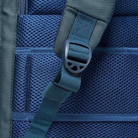 Plecak na laptop 15.6"-16" Rivacase 8436 ciemno niebieski