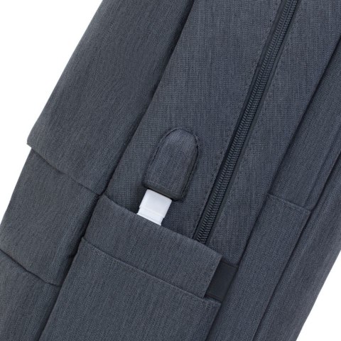 Rivacase 7567 43,9 cm (17.3") Plecak Niebieski