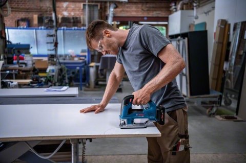 Bosch GST 18V-155 BC Professional wyrzynarka elektryczna