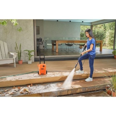 Black & Decker BEPW1650-QS podkładka ciśnieniowa Kompaktowy Prąd elektryczny 330 l/h Pomarańczowy