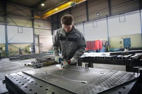 Bosch GWS 17-125 szlifierka kątowa 12,5 cm 11500 RPM 1700 W 2,2 kg