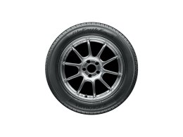 Opona osobowa YOKOHAMA BluEarth-ES ES32, etykiety: opory toczenia - C, przyczepność na mokrej nawierzchni - B, hałas zewnętrzny 