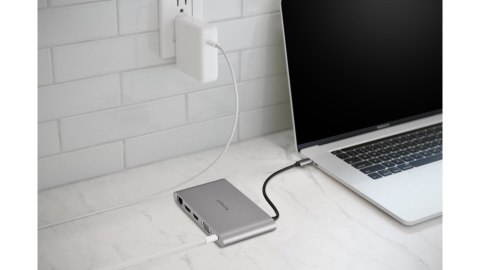 Kensington Przenośna stacja dokująca UH1440P, USB-C, 5 Gb/s, podwójne wideo, nie wymaga sterowników, zasilanie