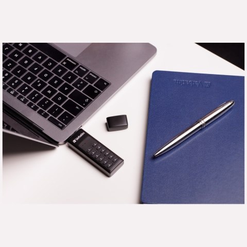 Dysk zewnętrzny Verbatim Keypad Secure USB-C 3.2 Gen 1 128GB czarny 49432