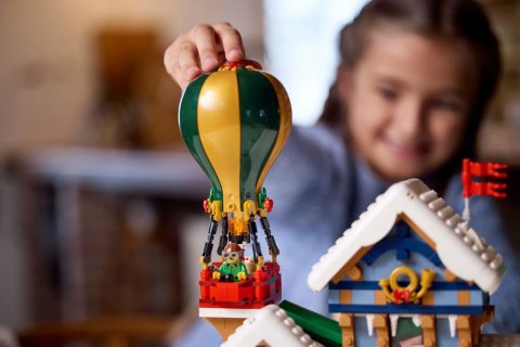 LEGO Icons 10339 Poczta Świętego Mikołaja