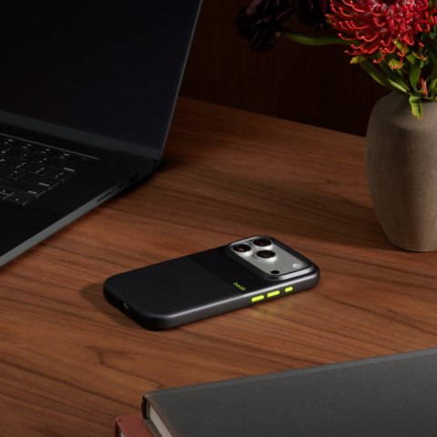 Etui Beats Rugged zgodne z MagSafe i panelem Sterowanie aparatem do iPhonea 17 Pro - himalajska czerń