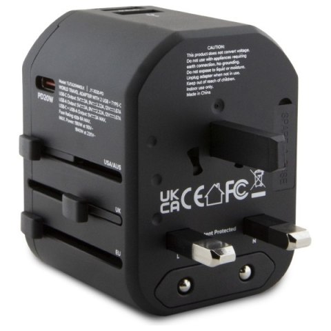 TUMI TUTA20WMSLK Travel Adapter 20W USB-C / 2xUSB-A czarny/black