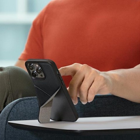 UNIQ etui Transforma iPhone 14 Pro 6,1"Magclick Charging niebieski/electric blue