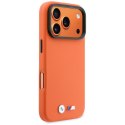 Etui BMW M Metal Logo MagSafe do iPhone 17 Pro Max pomarańczowy