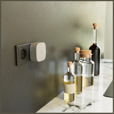 Sieciowa magnetyczna ładowarka indukcyjna Zens Qi 15W USB-C 18W biały