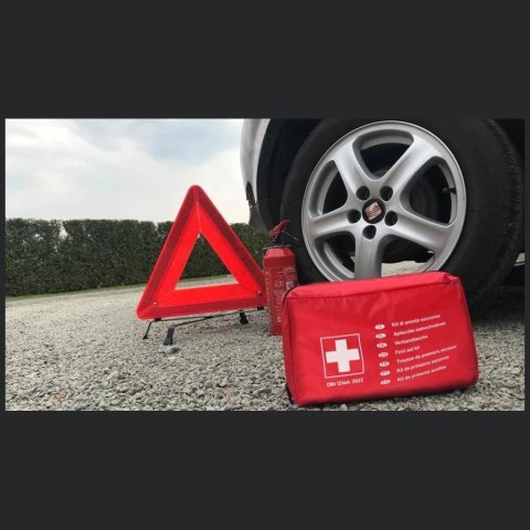 Apteczka samochodowa pierwszej pomocy DIN 13164