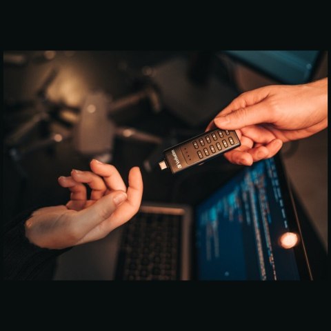 Dysk zewnętrzny Verbatim Keypad Secure USB-C 3.1 Gen 1 32GB czarny 49430